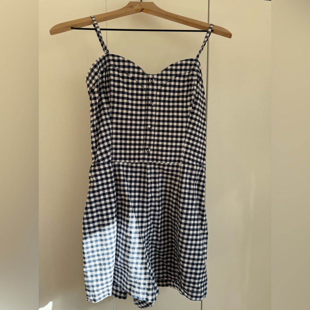 Abercrombie and Fitch gingham romper dark navy blue and white size M